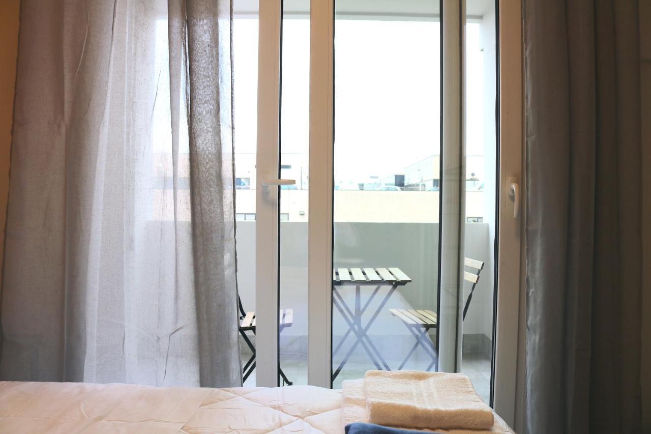 Sleep Inn Assago With Balcony - 8 Exteriör bild
